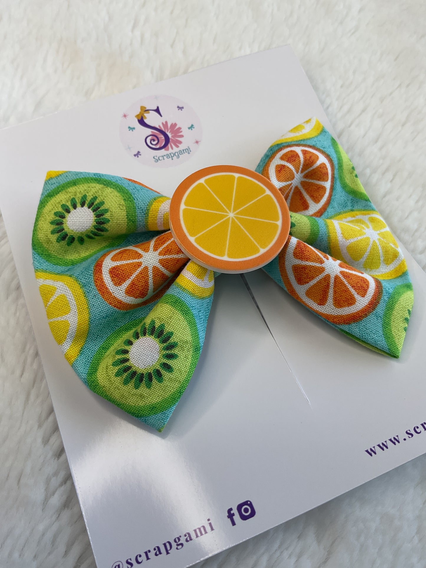 Tropical Regular Bow