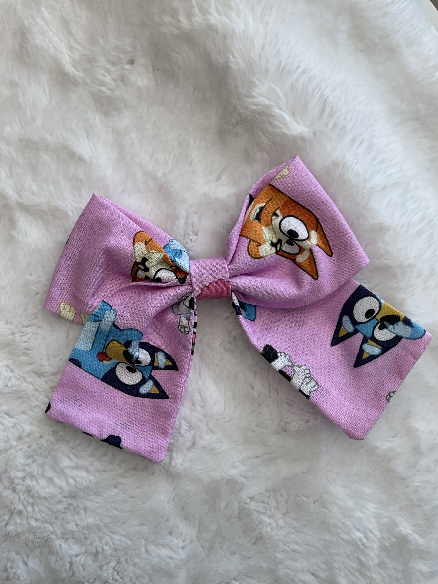 Bluey Magnolia Bow