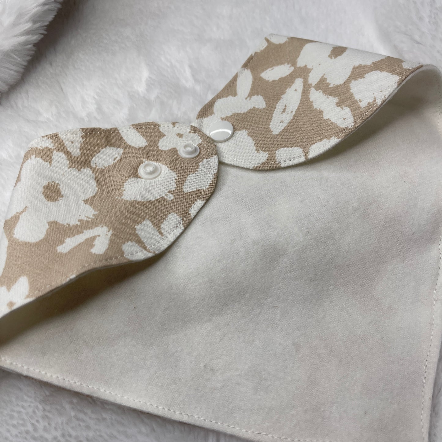 Flower Nude Bandana Bib