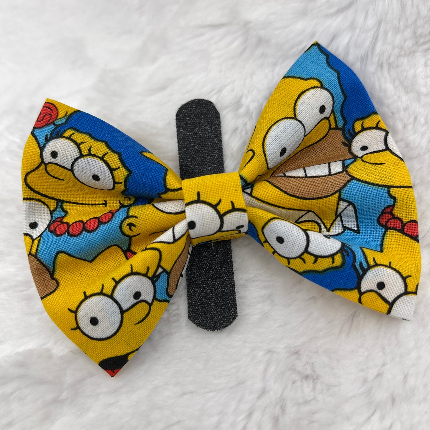 Simpson family pet bow tie