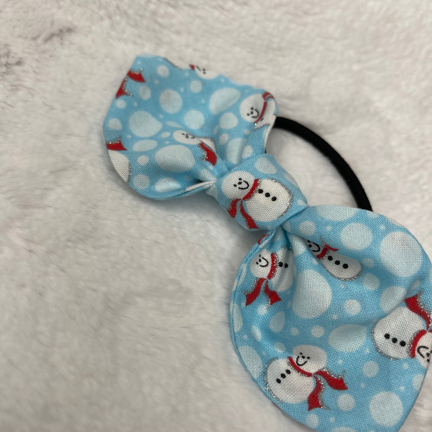 Snowman bow