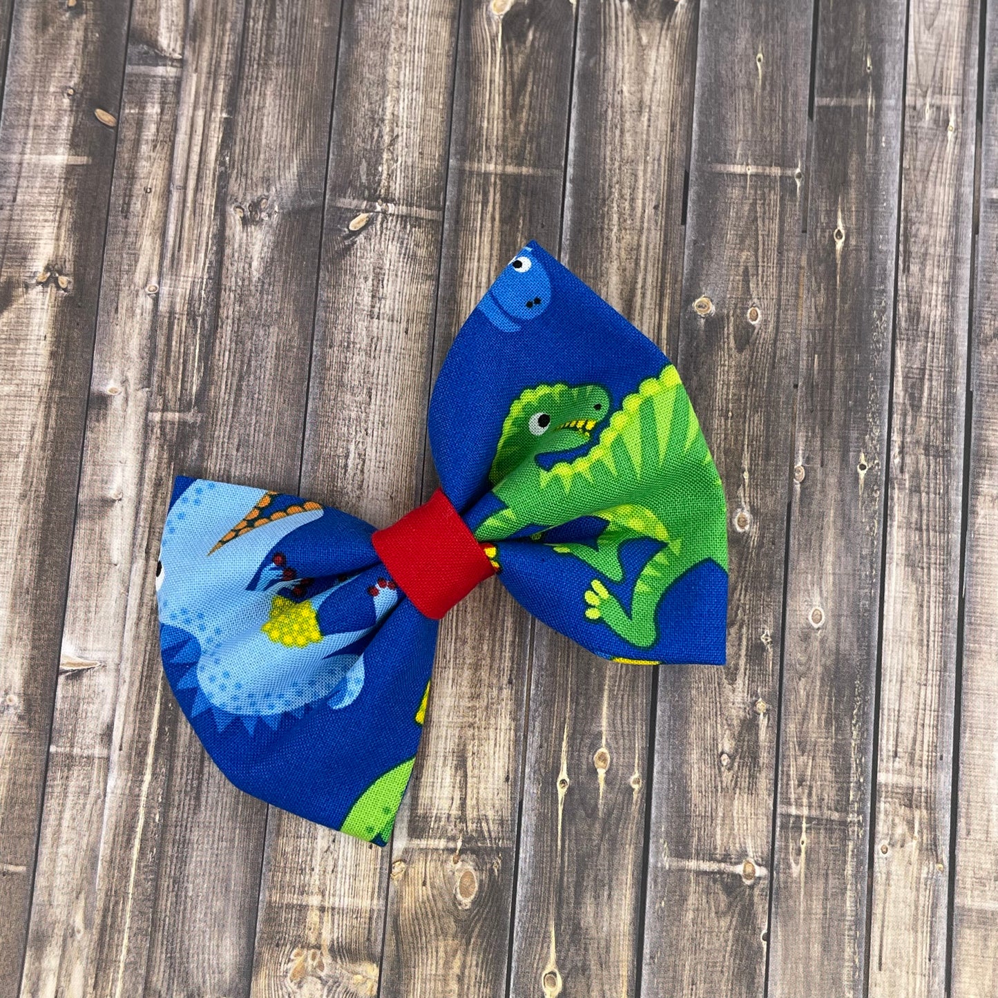 Dinosaur regular bow