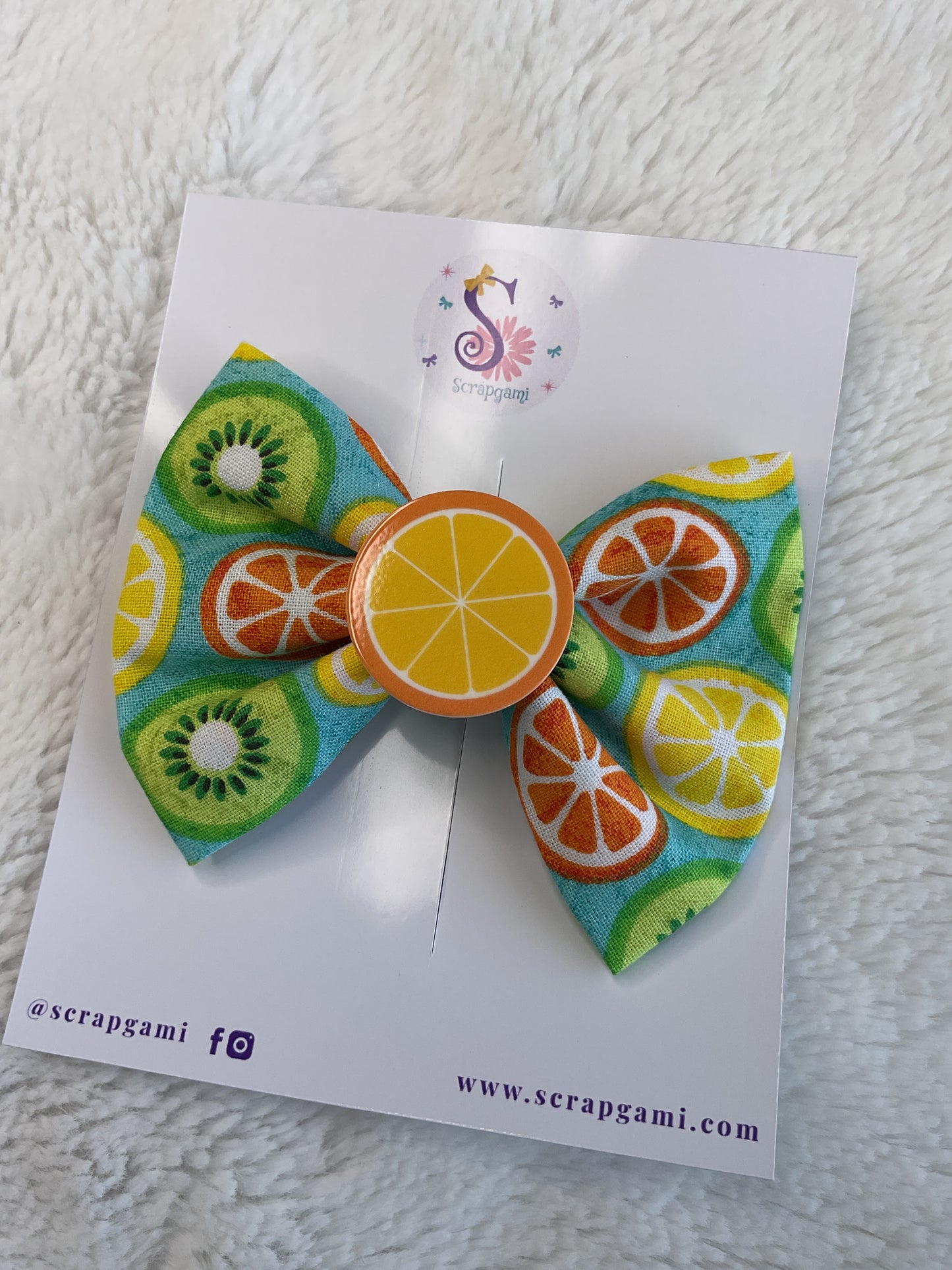Tropical Regular Bow